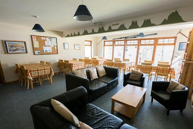 טינדרום Hostel מראה חיצוני תמונה